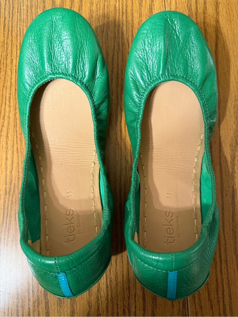 Like New Clover Tieks Size 11